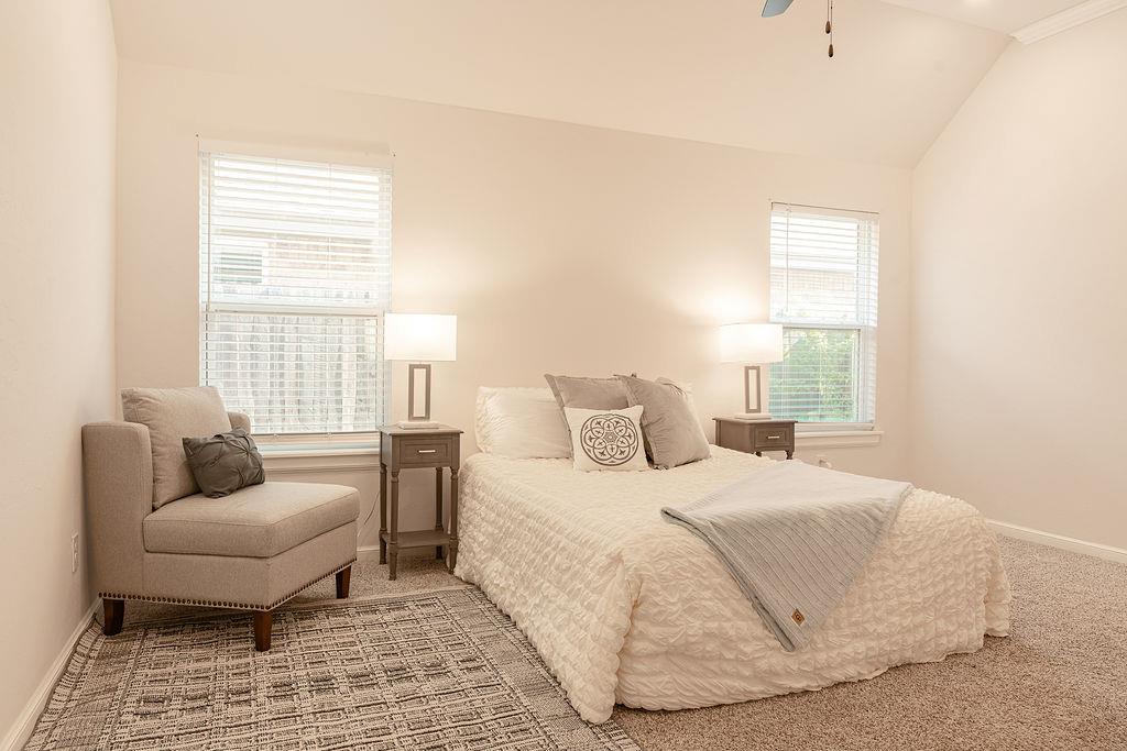 18340 Autumn Grove Drive Property Photo 18