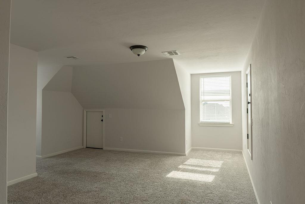 18340 Autumn Grove Drive Property Photo 28