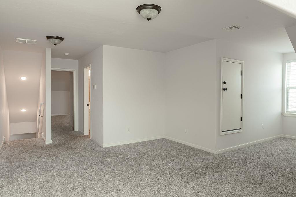 18340 Autumn Grove Drive Property Photo 29