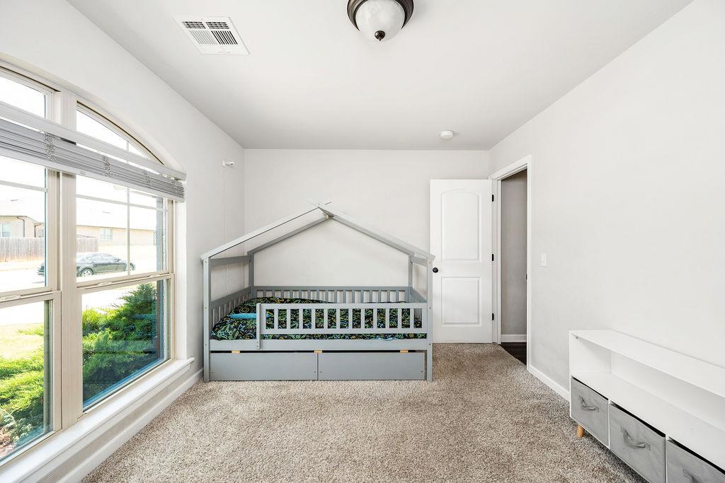 15909 Capulet Drive Property Photo 22
