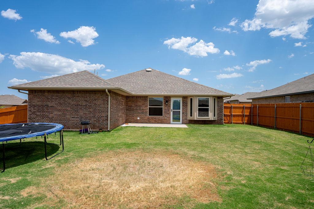 15909 Capulet Drive Property Photo 33