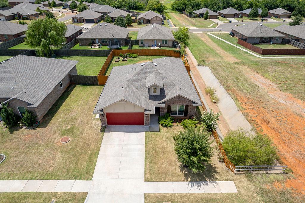 15909 Capulet Drive Property Photo 34