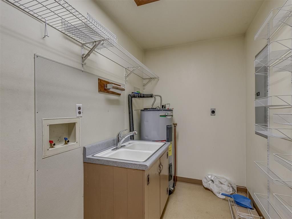 917 S Luther Road Property Photo 26