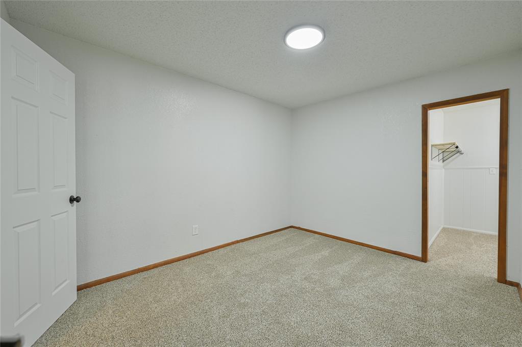 1172 Woodcrest Drive Property Photo 26