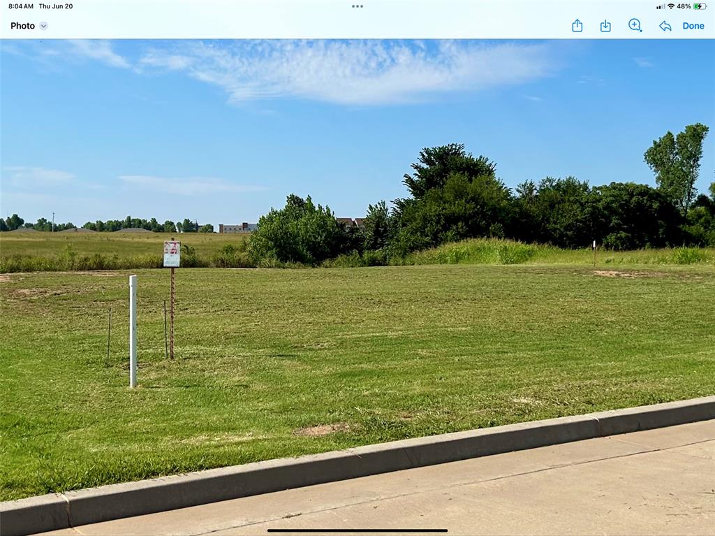1523 Strawberry Fields Property Photo 5