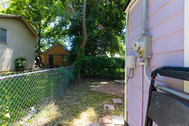 512 N Francis Street Property Photo 25
