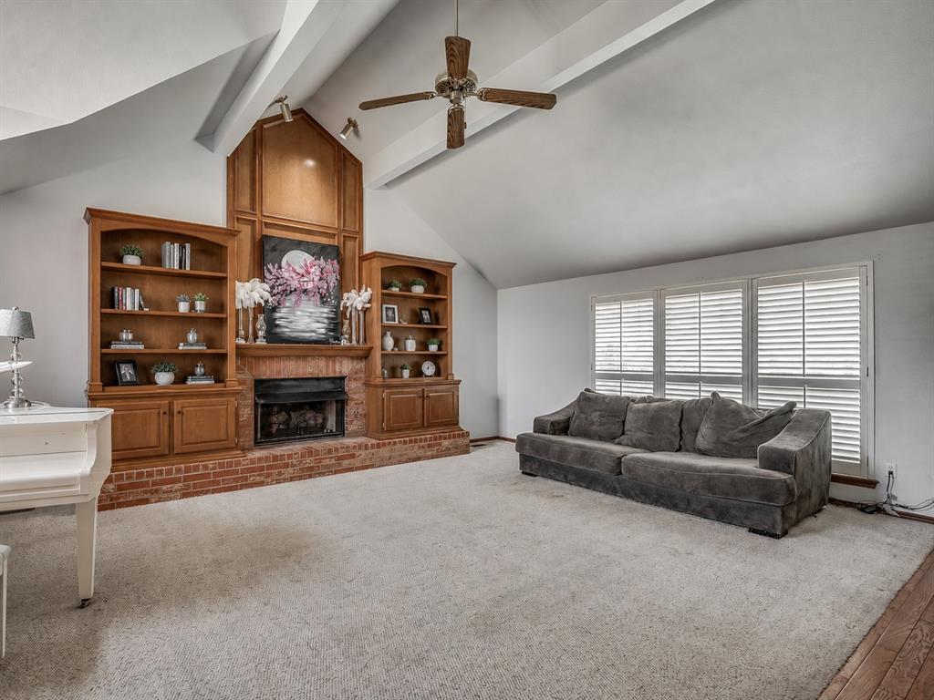 4108 Wood Castle Street Property Photo 6