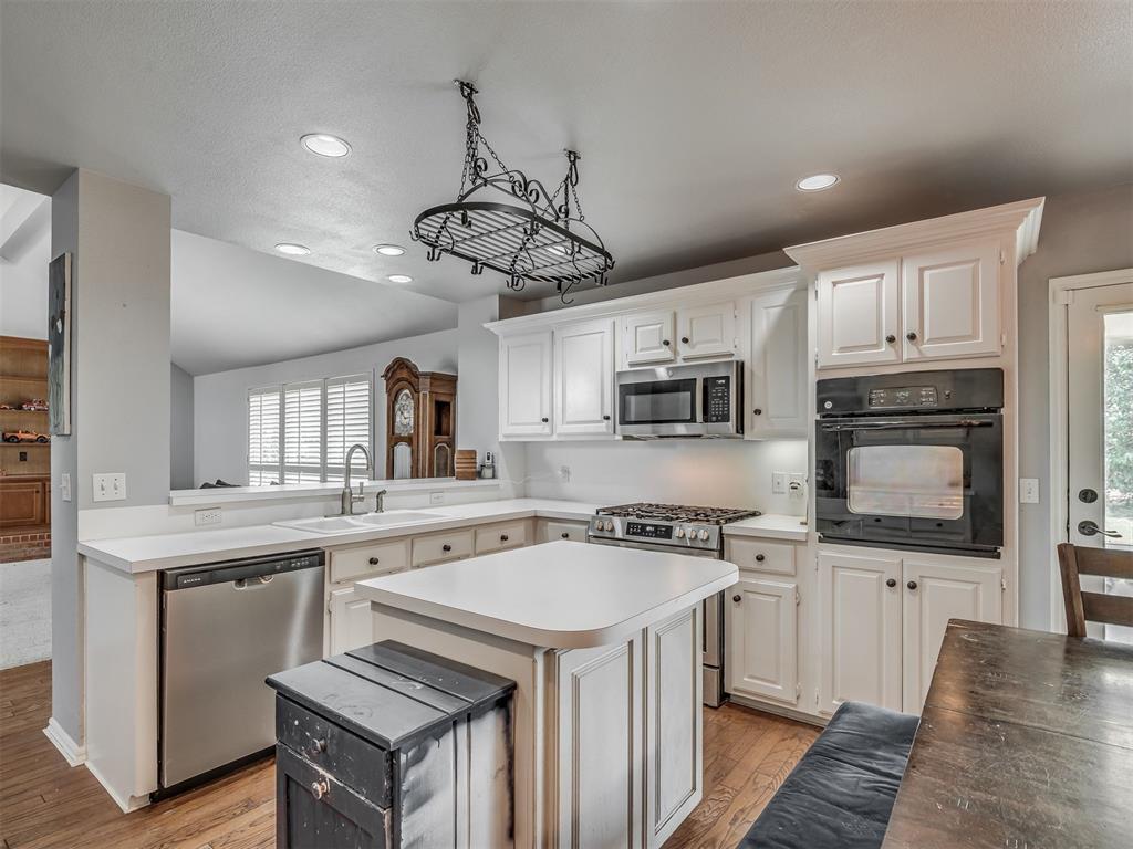 4108 Wood Castle Street Property Photo 13