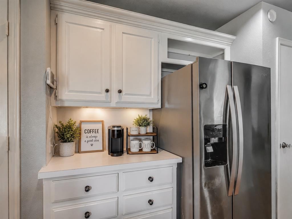 4108 Wood Castle Street Property Photo 15