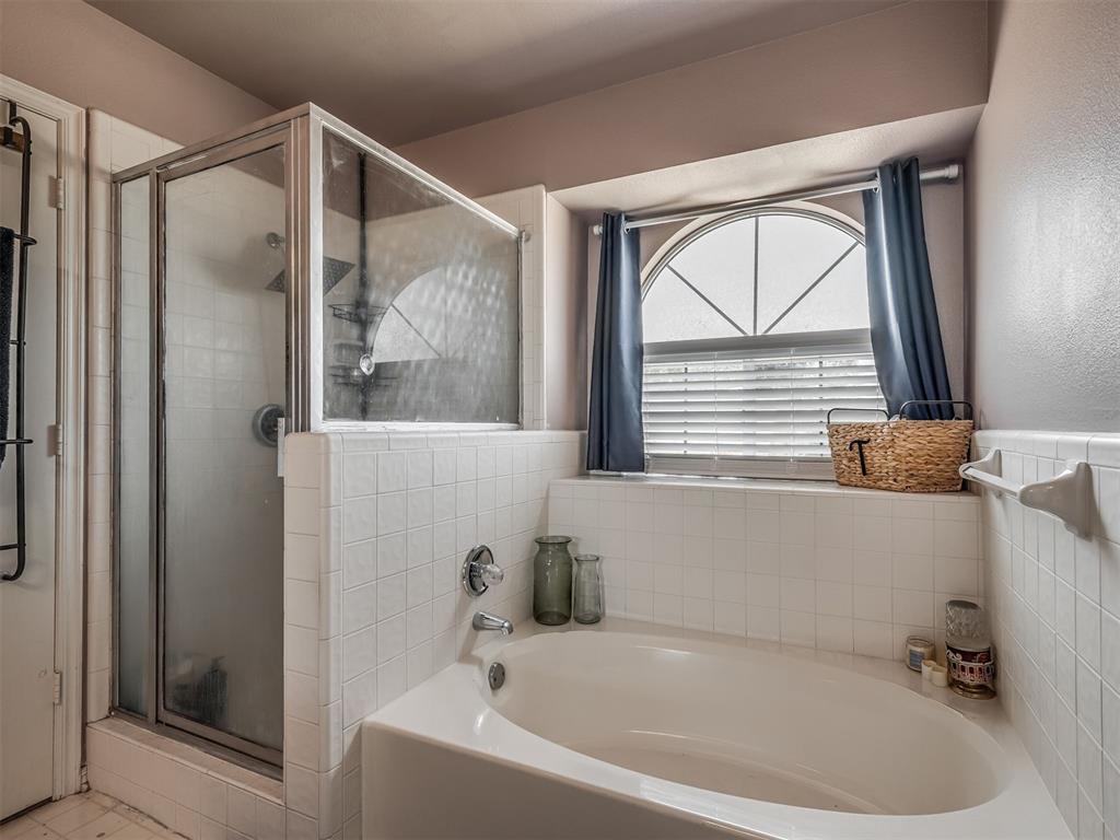 4108 Wood Castle Street Property Photo 23