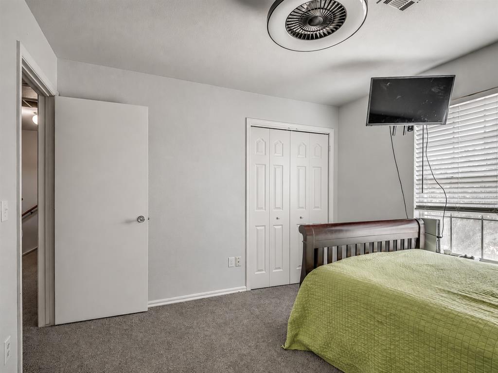 4108 Wood Castle Street Property Photo 33