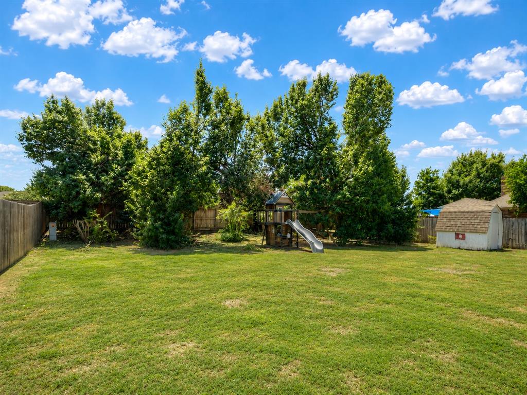 4108 Wood Castle Street Property Photo 39