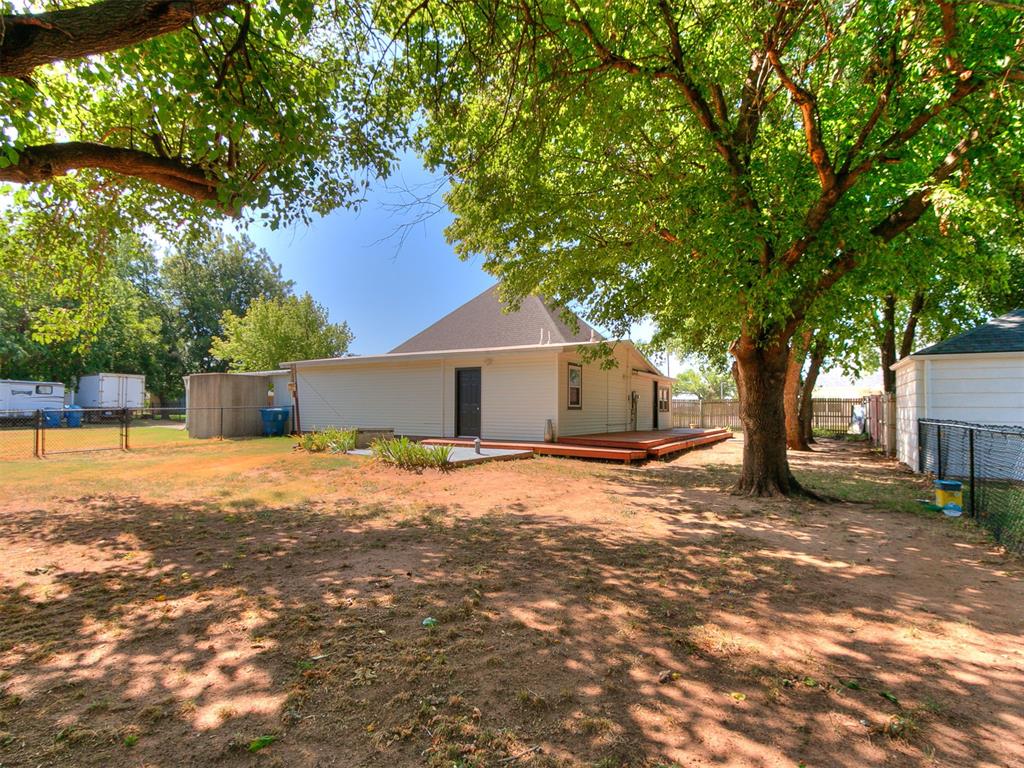 305 Se 1st Street Property Photo 37