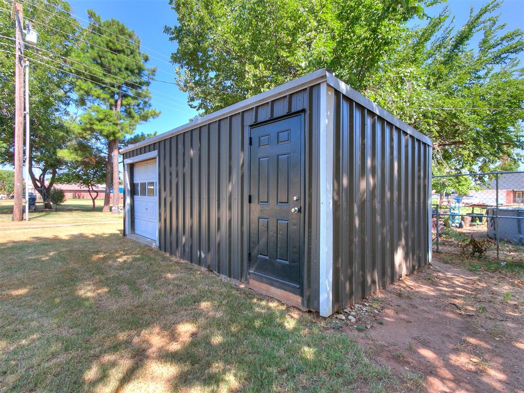 305 Se 1st Street Property Photo 39