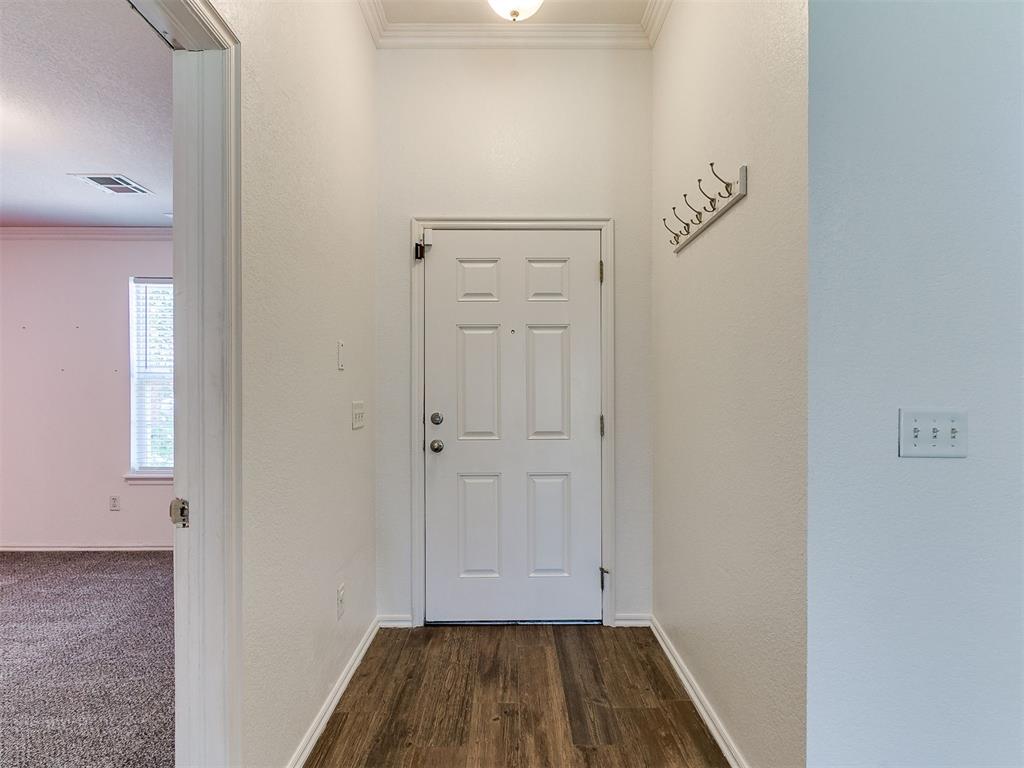 16104 Cantera Creek Drive Property Photo 5