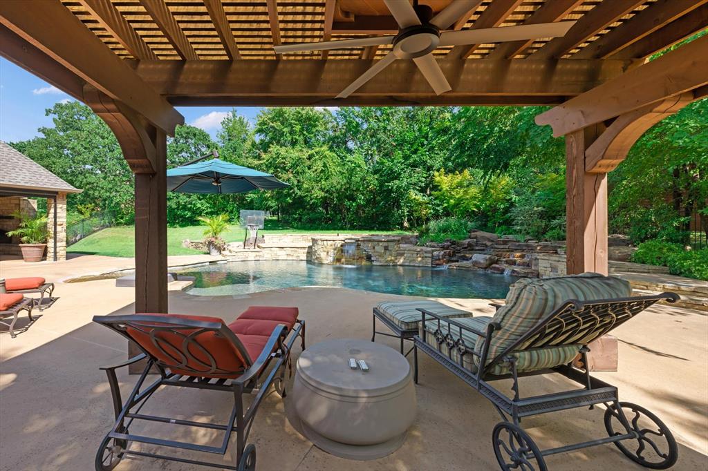 6508 Hackberry Trail Property Photo 9