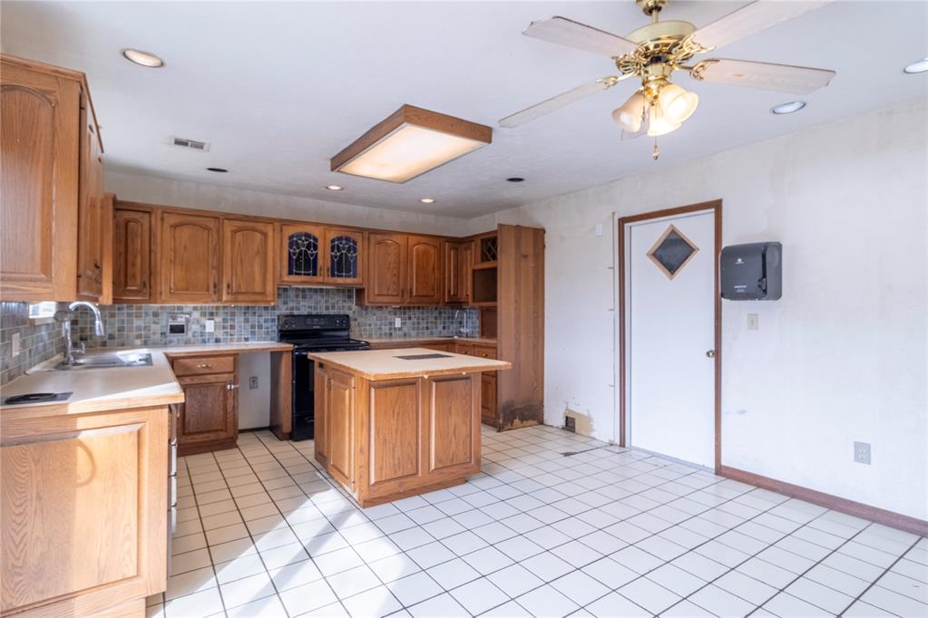 3000 Sw 60th Street Property Photo 23