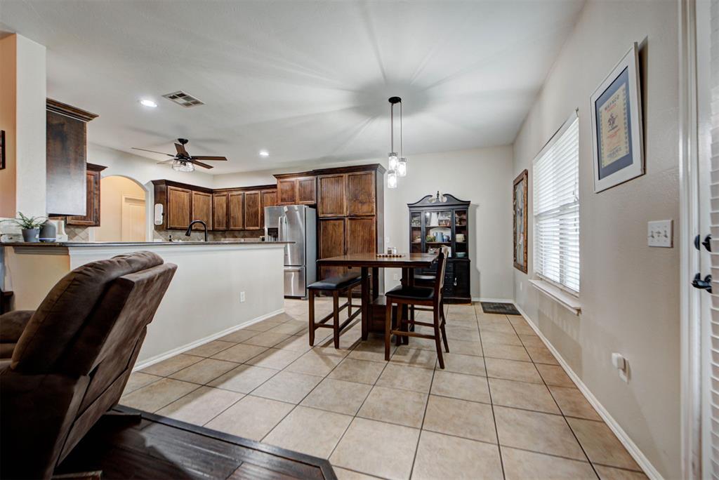 1479 Sunset Circle Property Photo 10