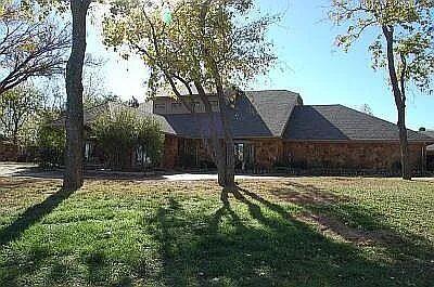 10500 S Garnada Lane Property Photo 1