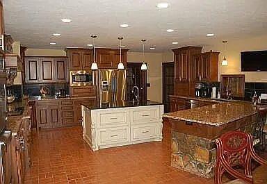 10500 S Garnada Lane Property Photo 9