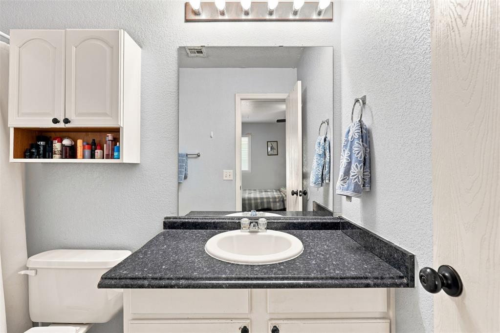 2417 Desert Willow Terrace Property Photo 18