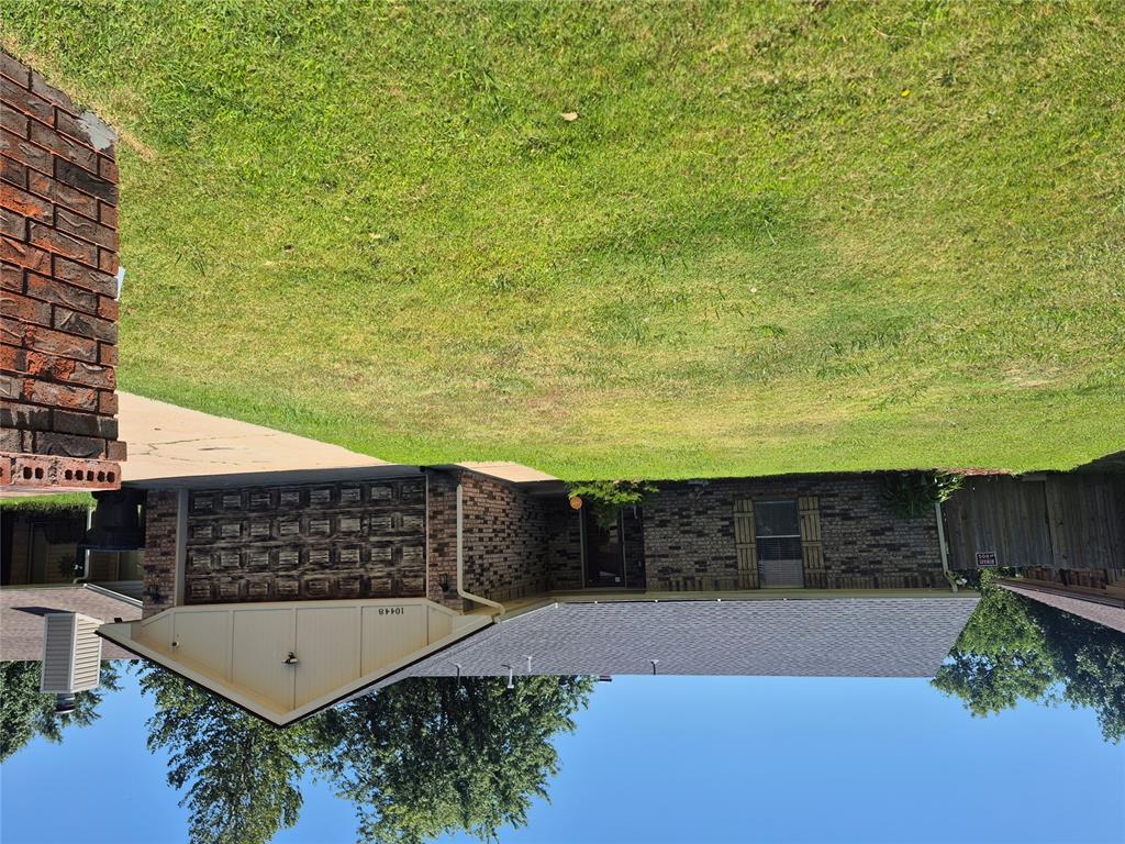 10448 Exter Avenue Property Photo 3