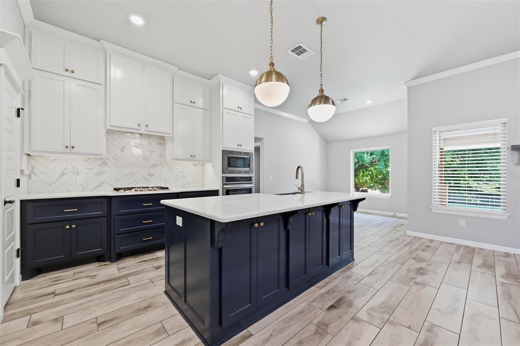 4320 Palmetto Trail Property Photo 6