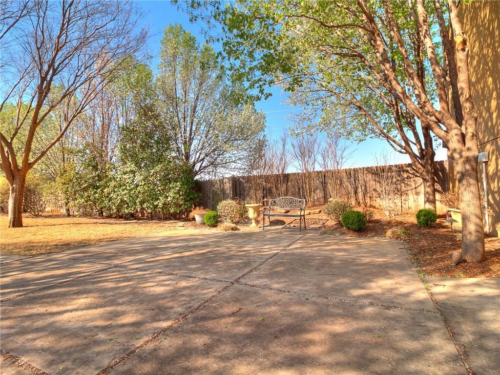 9101 S Robinson Avenue Property Photo 25