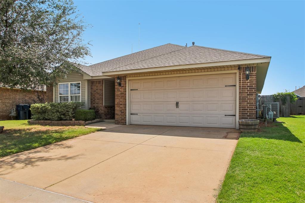 9613 Lauren Drive Property Photo 2