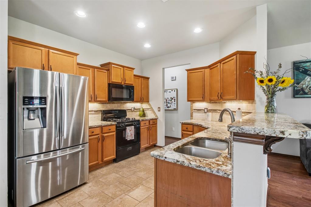 9613 Lauren Drive Property Photo 12