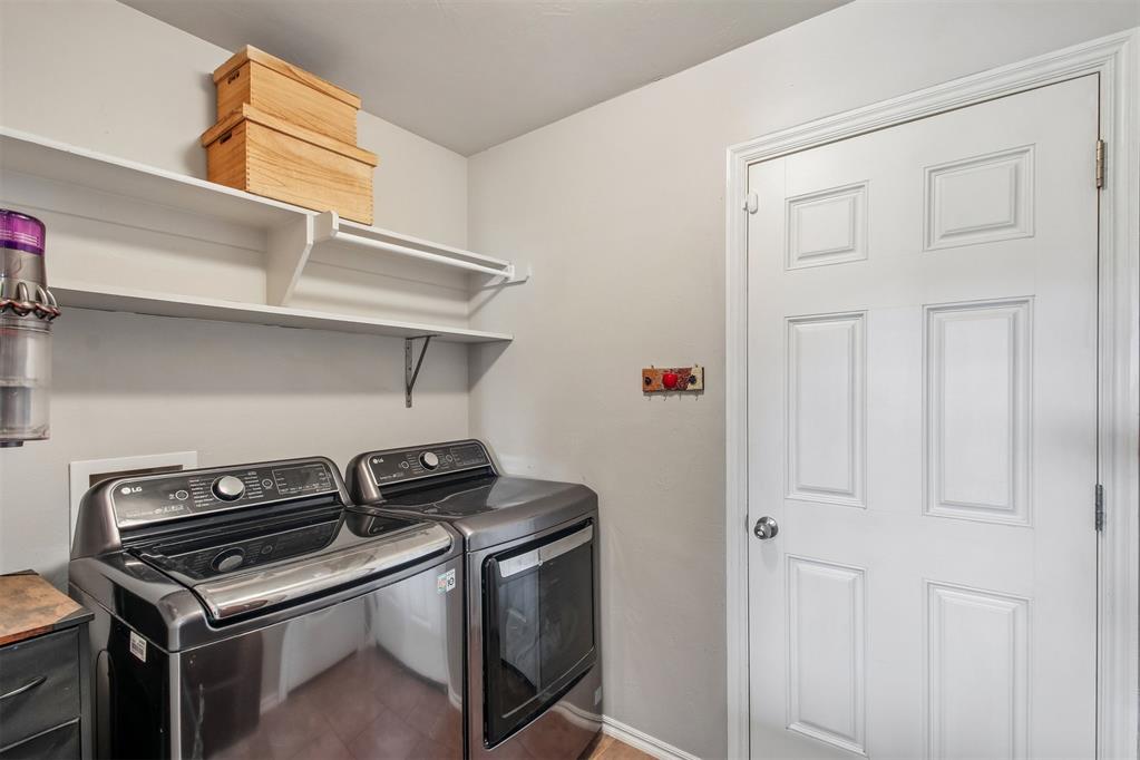 9613 Lauren Drive Property Photo 23