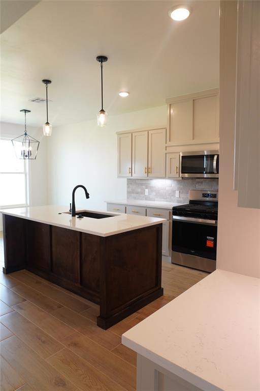 9325 Sw 37th Street Property Photo 5