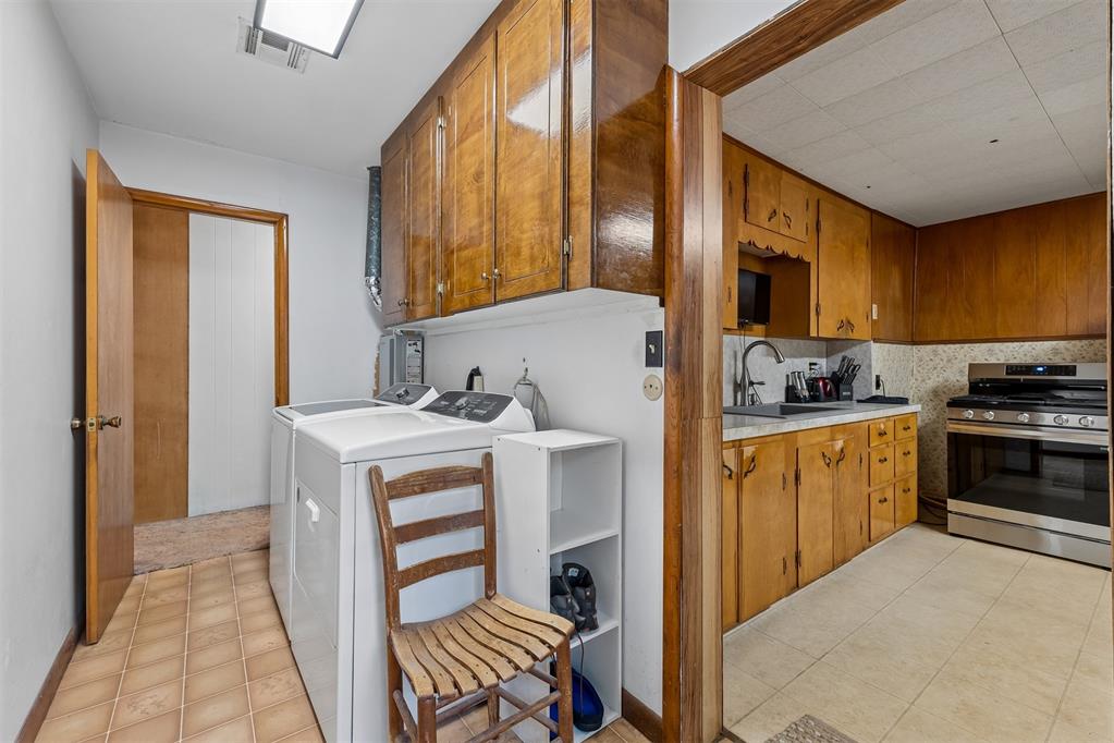 10220 Bellview Drive Property Photo 25