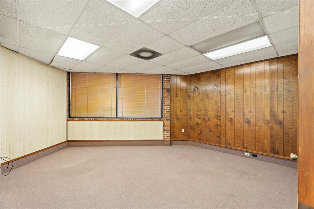1212 S Air Depot Boulevard 17 & 19 Property Photo 6