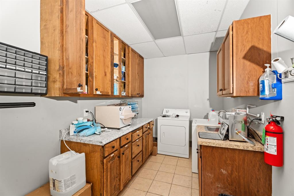 1212 S Air Depot Boulevard 17 & 19 Property Photo 34