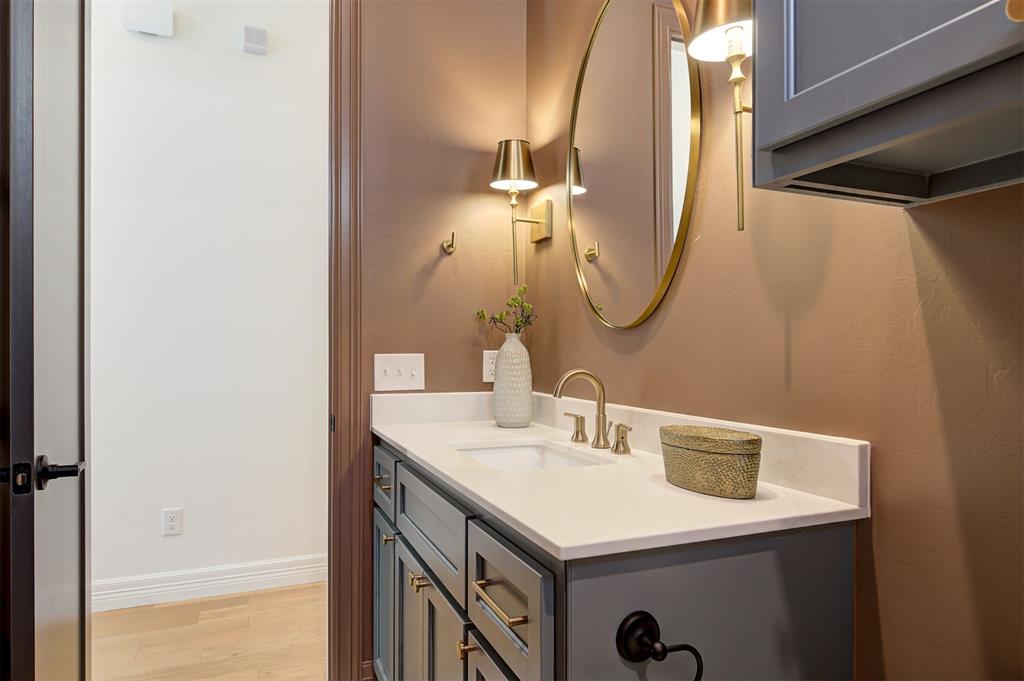 3349 Bourgogne Street Property Photo 36