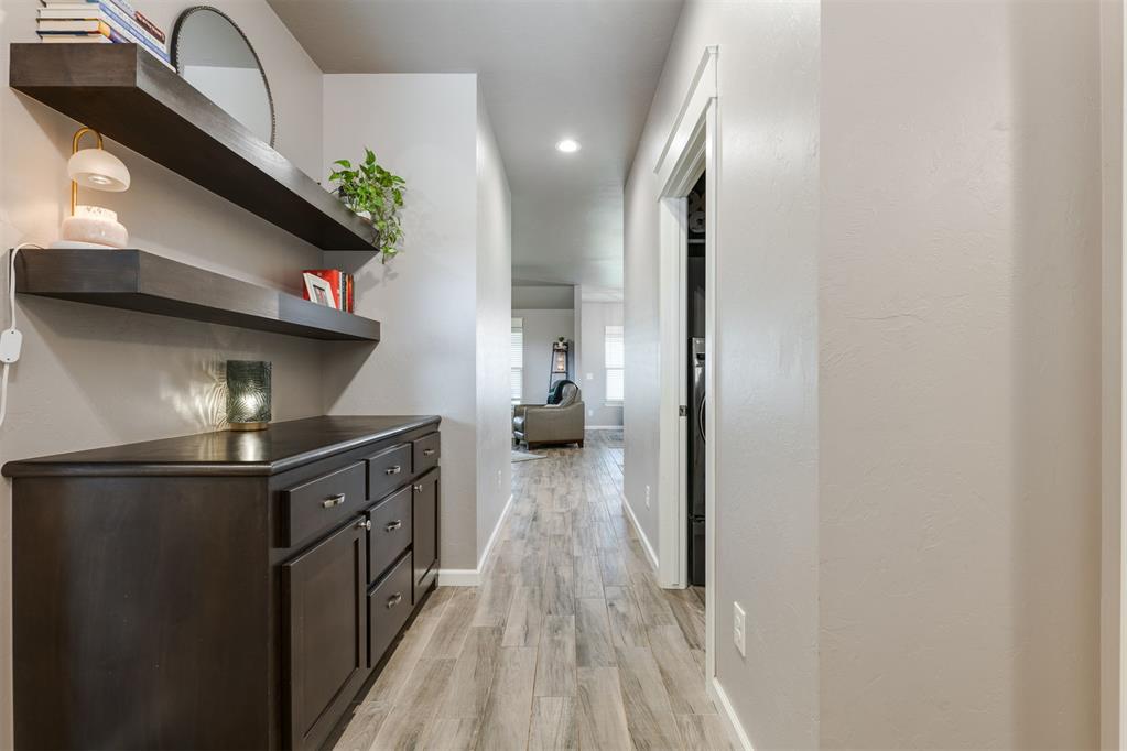 3909 Brougham Way Property Photo 18
