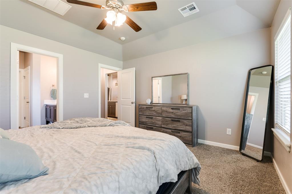 3909 Brougham Way Property Photo 24