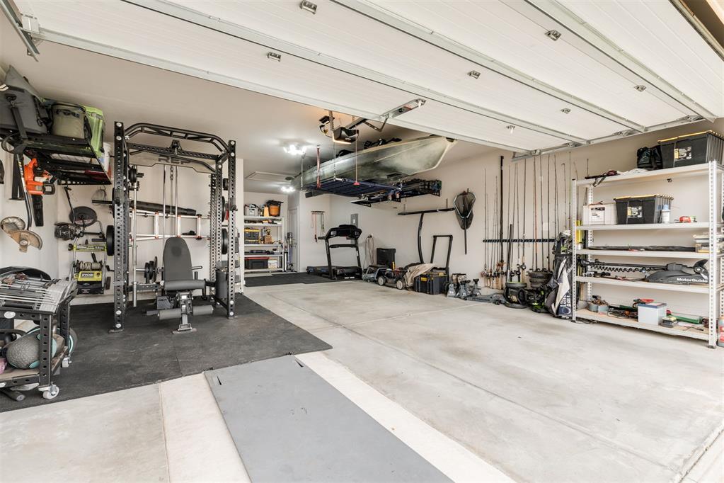 3909 Brougham Way Property Photo 44