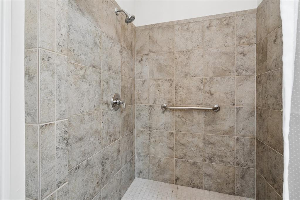 3132 Millbrook Square Property Photo 40