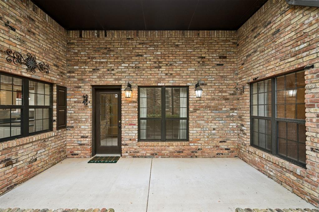 3132 Millbrook Square Property Photo 46
