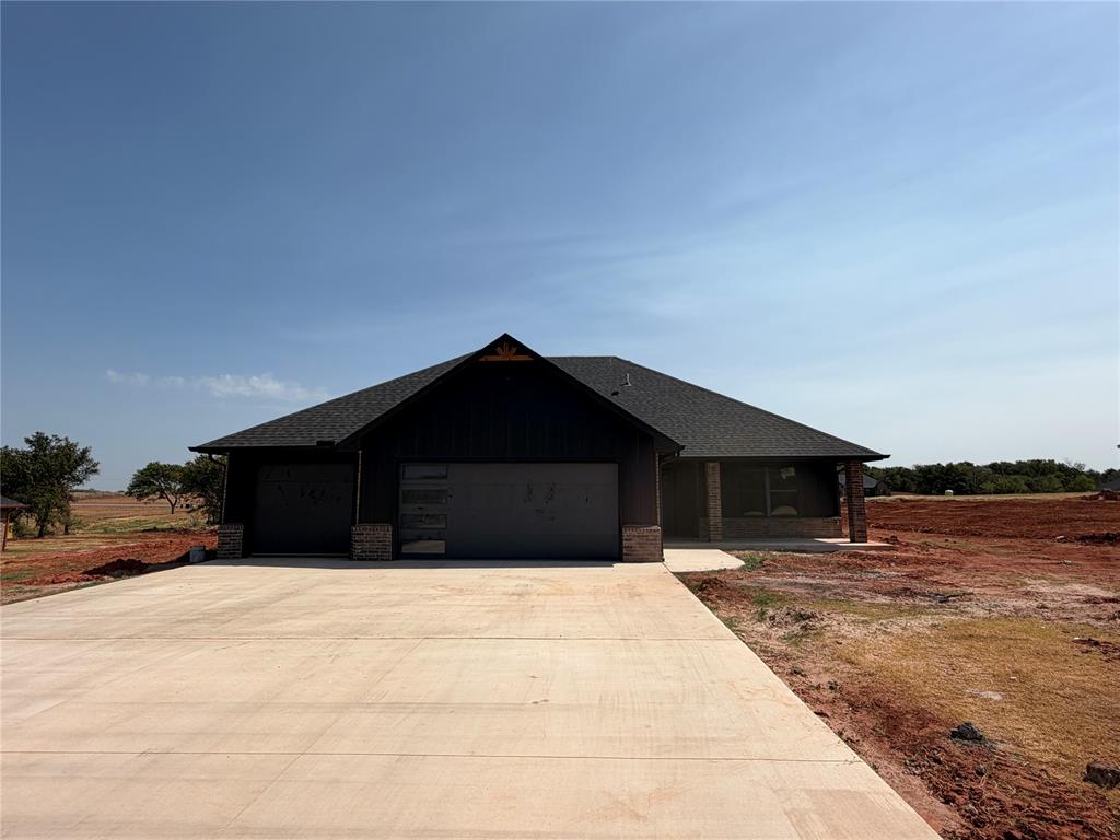 2213 Winter Ridge Road Property Photo 1
