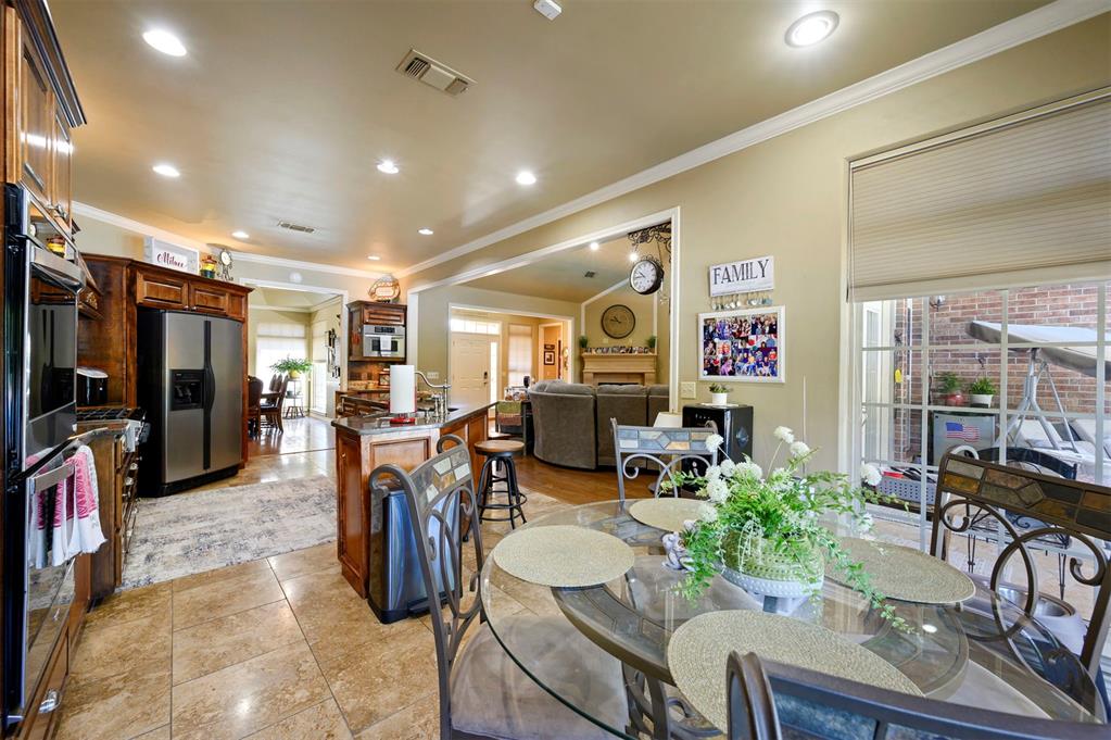 803 Oak Brook Drive Property Photo 13
