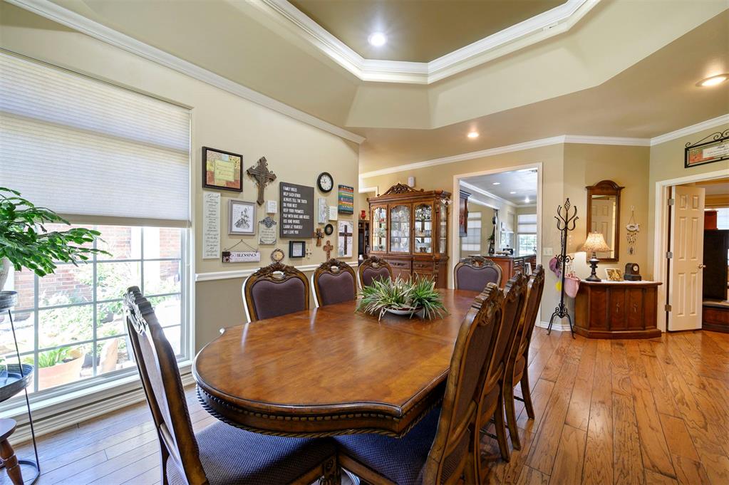 803 Oak Brook Drive Property Photo 18