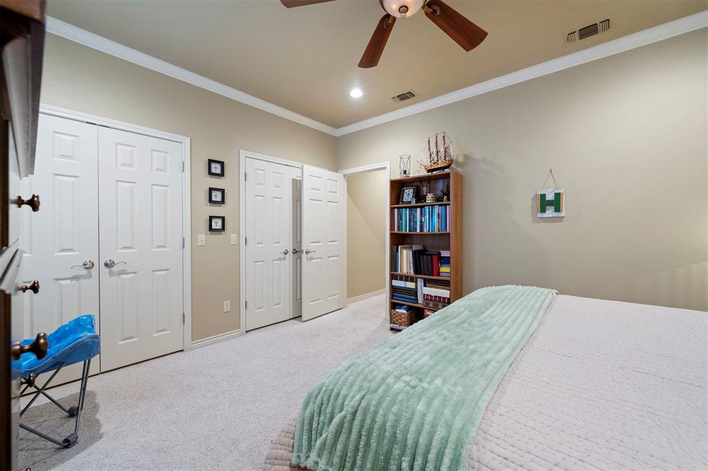 803 Oak Brook Drive Property Photo 28