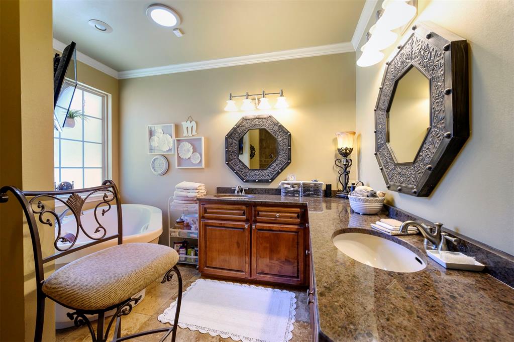 803 Oak Brook Drive Property Photo 31