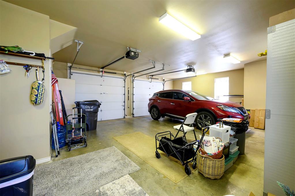803 Oak Brook Drive Property Photo 38