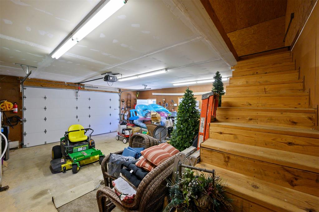 803 Oak Brook Drive Property Photo 46