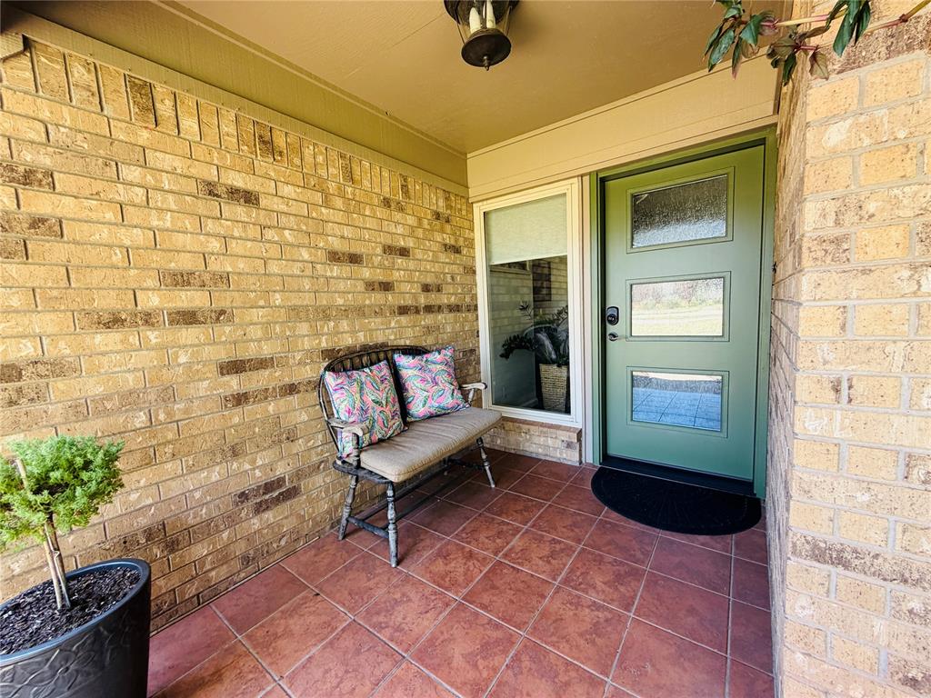 1510 W E Avenue Property Photo 6