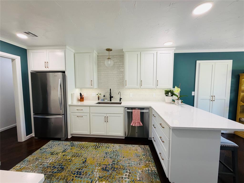 1510 W E Avenue Property Photo 14